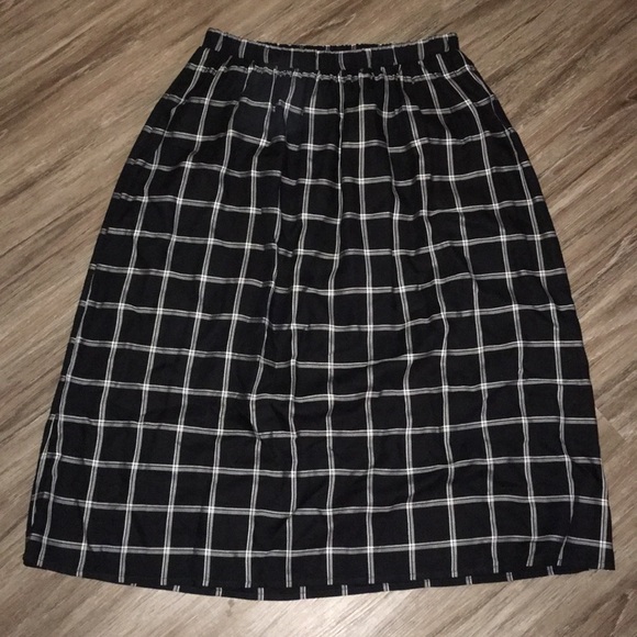 Old Navy Black Cream Windowpane Plaid Midi Skirt - Picture 1 of 2